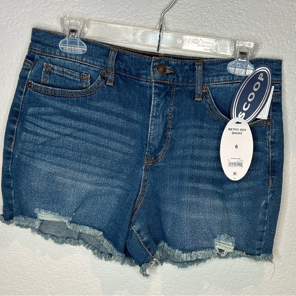 WJ1. NWT Scoops Women's Fayette Retro Destructed Boy Shorts size 6 - Picture 2 of 3